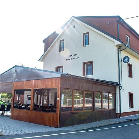 Hostinec A Penzion U Sv. Mikulase Hať Εξωτερικό φωτογραφία